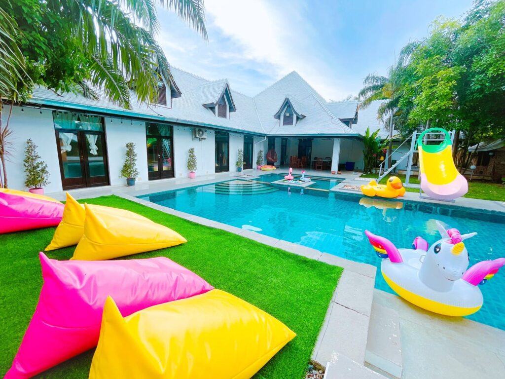 Pool villa พัทยา